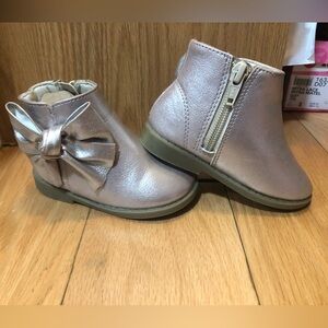 Rose gold girls boots 5